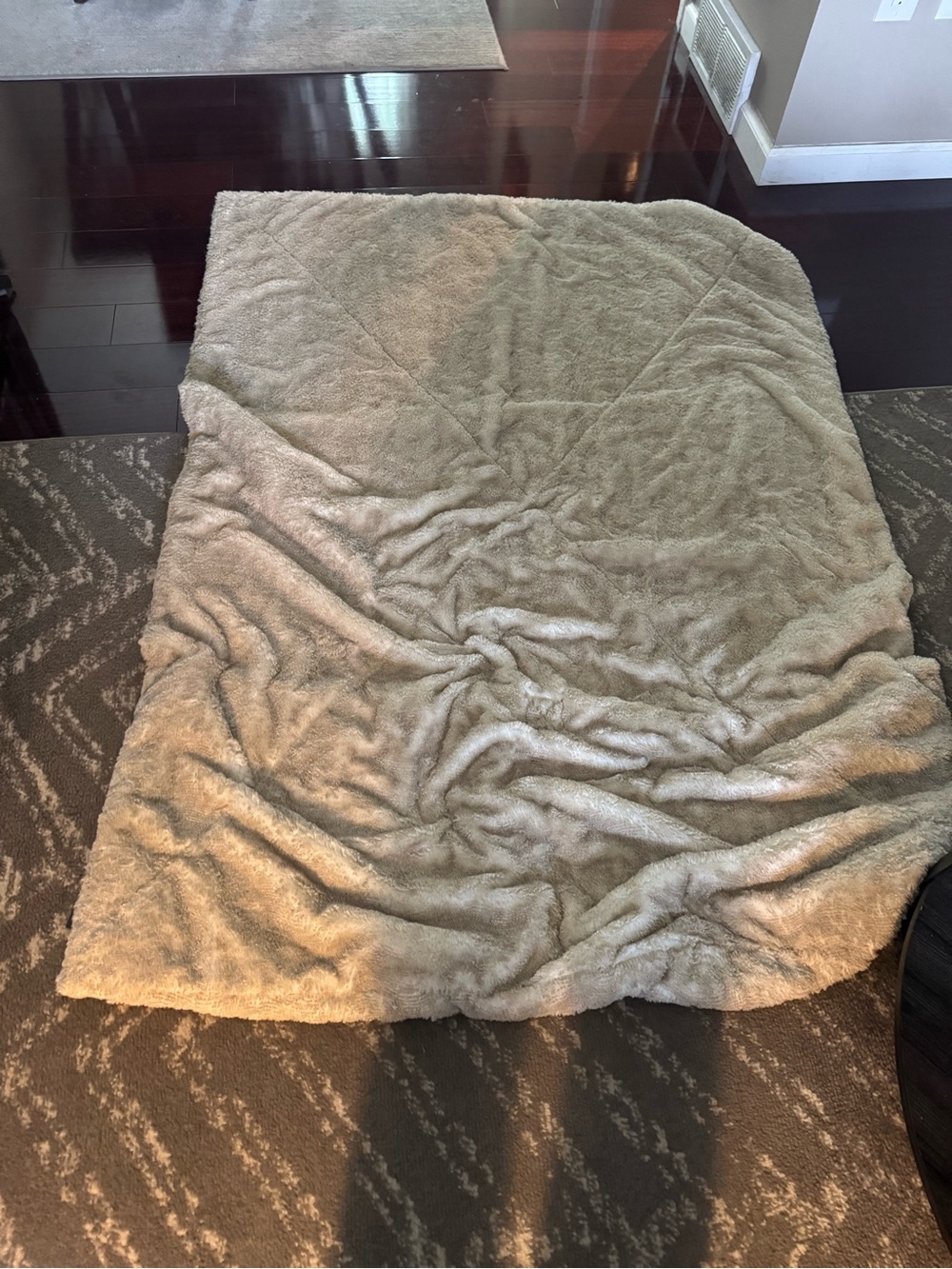 Plush Sherpa Throw Blanket in Cream - Ultra Cozy Comfort